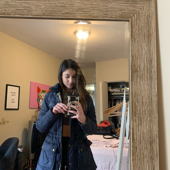 Barbour navy jacket US size 6. Fits like a 4 - Picture 3 of 3